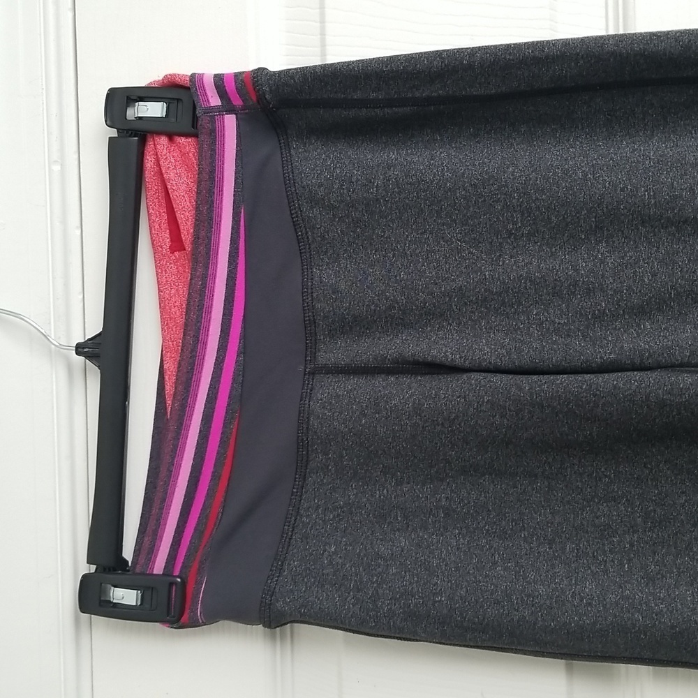 Lululemon Astro Crossover Leggings - Picture 4 of 12